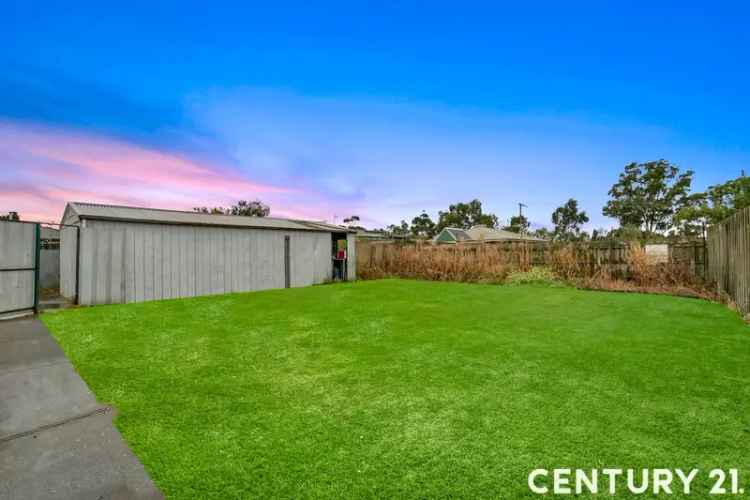 74 Westcott Parade, Rockbank VIC 3335 - House For Sale