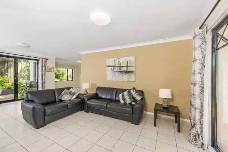 Lease Grand Four Bedroom House in Mount Colah with Modern Features