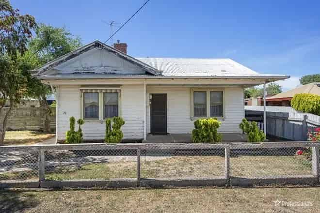 House For Sale , 12, Herring Street, Maryborough, Victoria