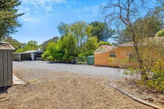 3-Bedroom Home in Serene Flaxley Countryside