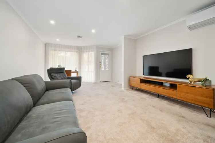 House For Rent in District of Tuggeranong, Australian Capital Territory