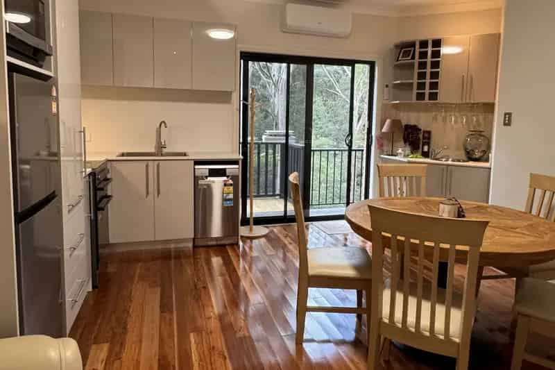 Real Estate For Lease - 17A Watson Avenue - Hornsby , NSW