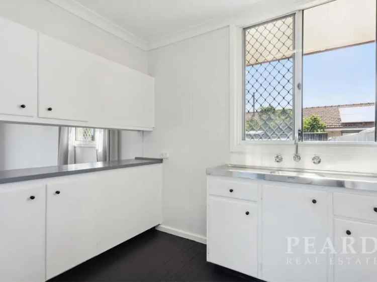 3-Bedroom Home in Girrawheen Spacious Backyard Modern Kitchen