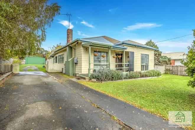 House For Sale , 27, Vale Street, Moe, Victoria