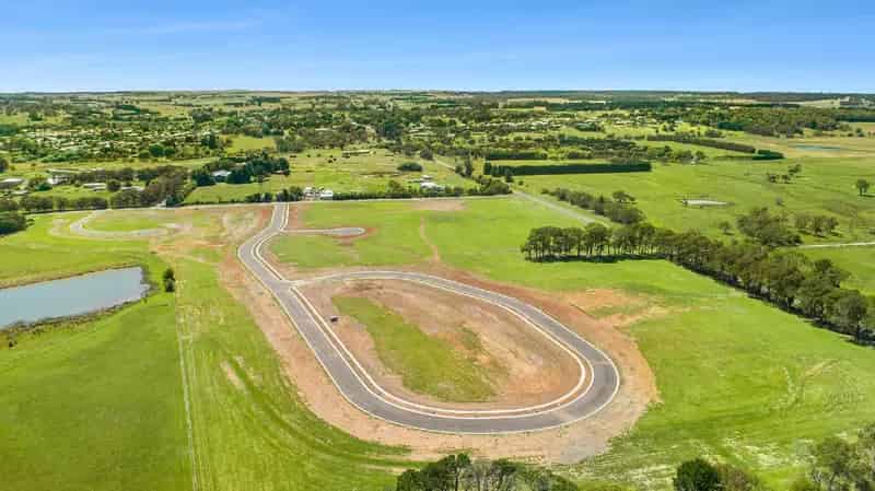 CLOVERLEIGH FIELDS - 1252M2 BUILDING BLOCK