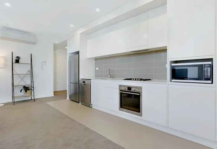 2 Bedroom Apartment Hurstville Near Station Westfield