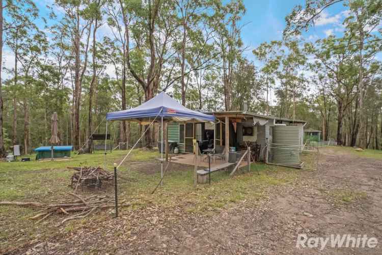 Weekend Rent Bush Block Retreat with 3 Cabins Near Raymond Terrace