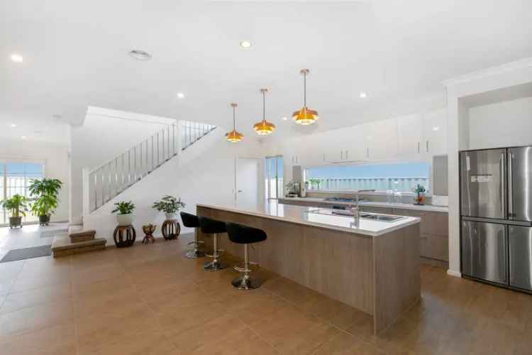 Double Level Delight Family Home Cranbourne East