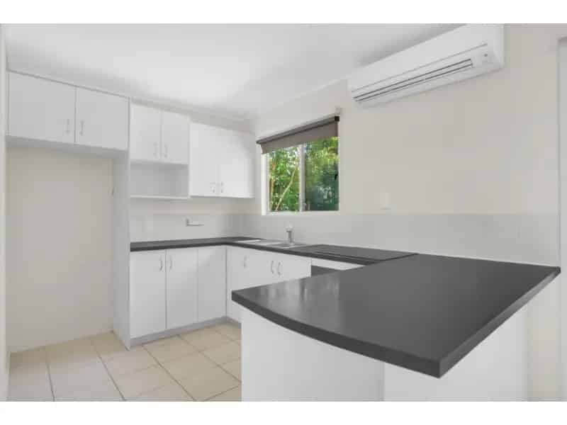 Four Bedroom Family Home - Ideal Edge Hill Location!
