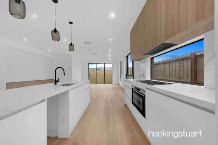 House For Sale in Melbourne, Victoria