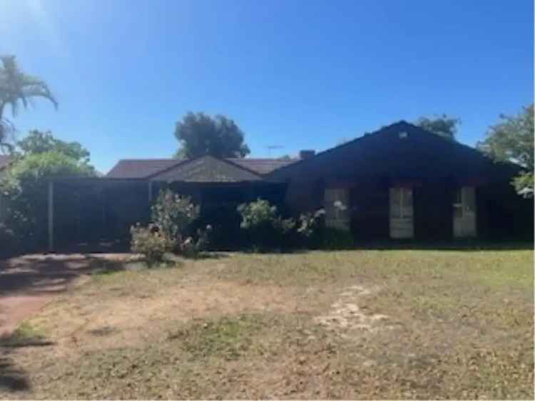 House For Sale in City of Melville, Western Australia