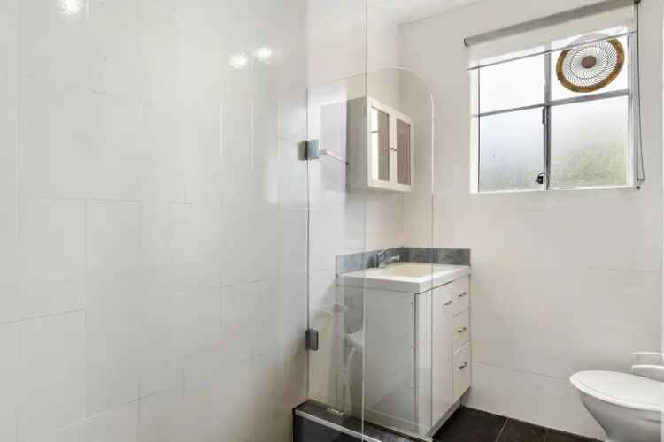 For Lease Two Bedroom Unit in Parramatta with River Views