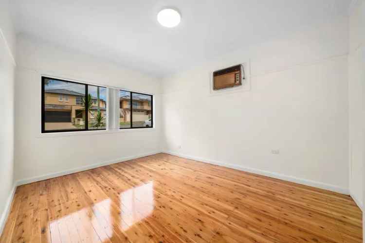 4 rooms house of 213 m² in Sydney