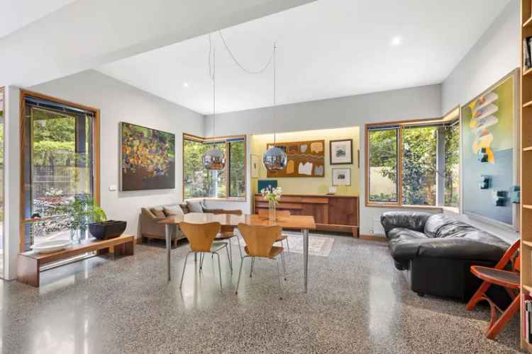 Architect-Designed Sanctuary in Woodend with Stunning Garden, Self-Contained Studio & Passive Solar Features