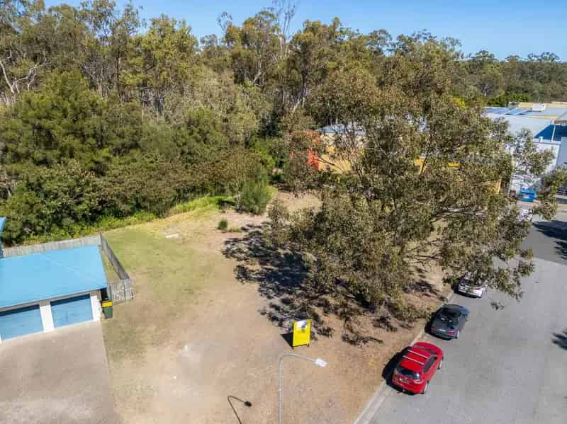Development site buy in Gladstone with commercial potential