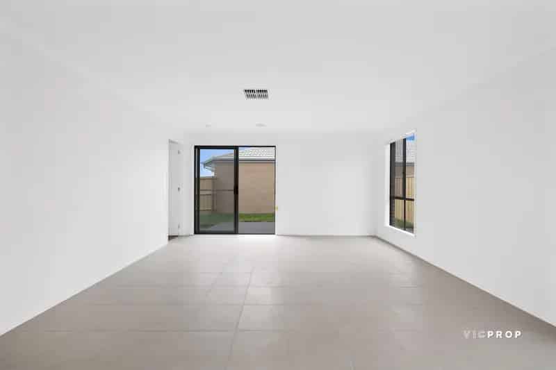 4 rooms house of 147 m² in Melbourne