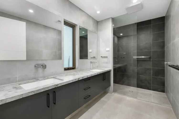 House For Rent , 34, Eames Avenue, Melbourne, Victoria