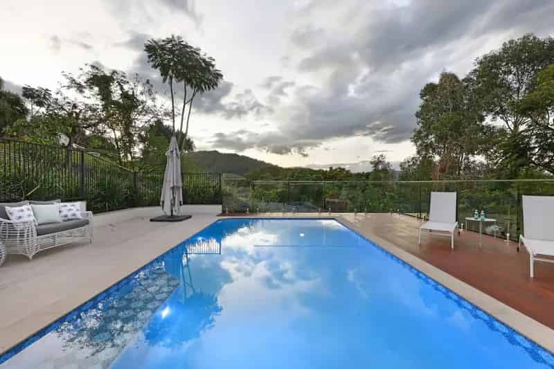 Private Dual-Living Paradise Nestled in Nature