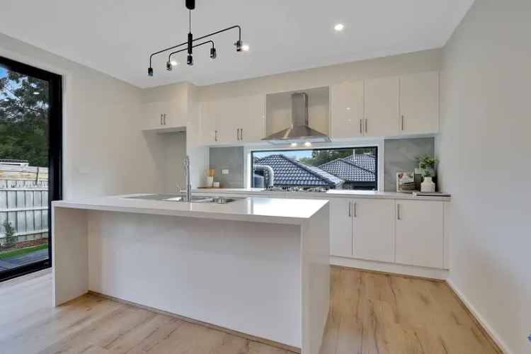 Brand New Croydon Townhouse 3 Ensuite Bedrooms Double Garage