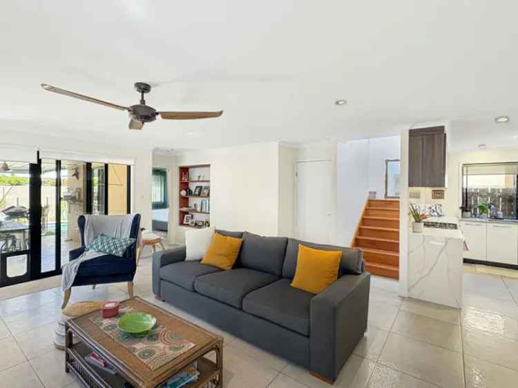 Immaculate Island Retreat Low Maintenance Coastal Living Kawana