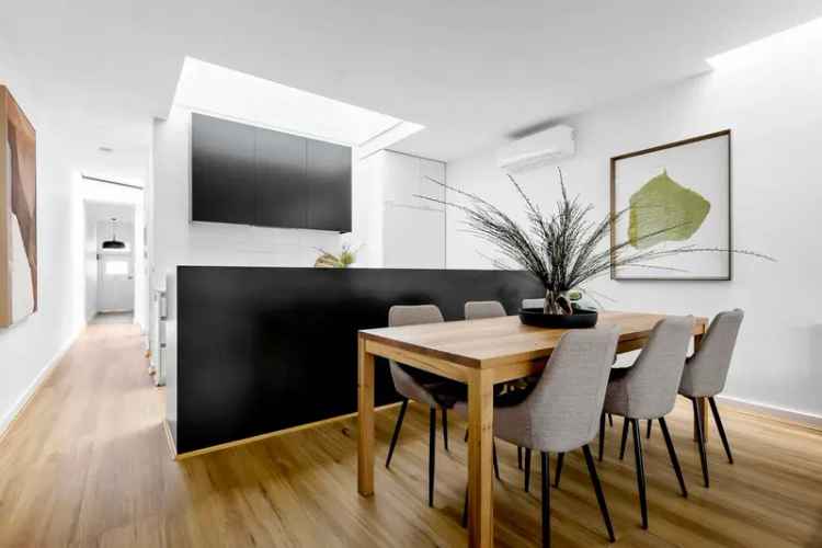 Residential For Sale in Melbourne, Victoria