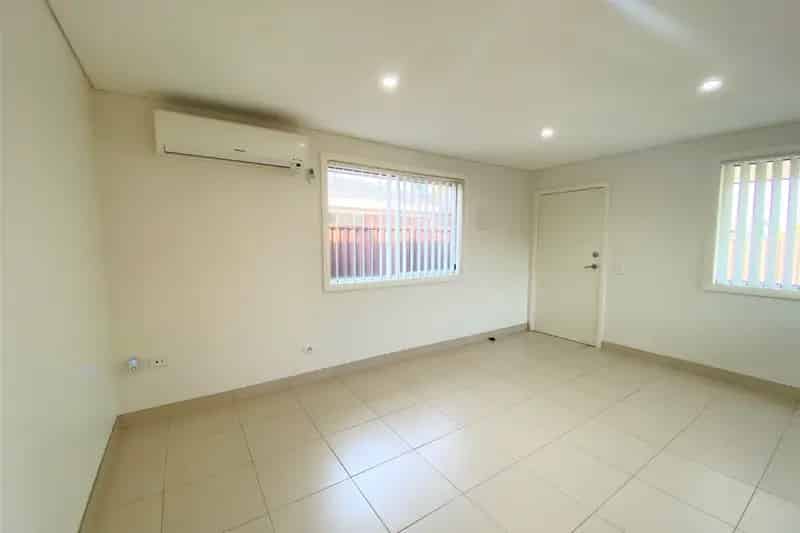 137a Banks Drive, St Clair NSW 2759 - House For Lease