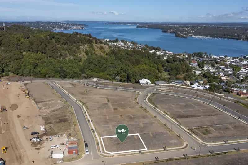 Buy Land in Eastern Lake Macquarie with Lakeside Features