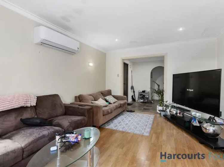 House For Sale in City of Gosnells, Western Australia