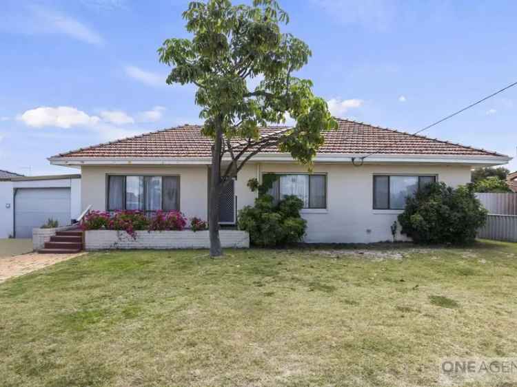 House For Sale in City of Stirling, Western Australia