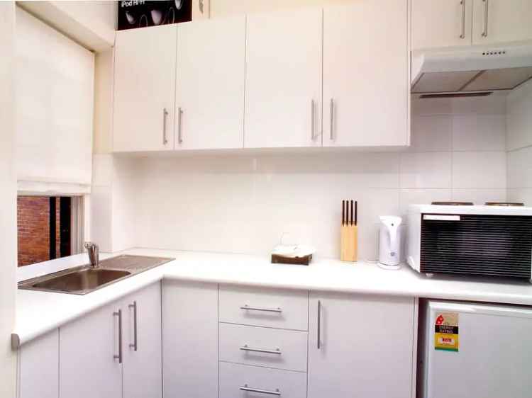 1 Bedroom Apartment 152m² Westmead - Near Hospitals and University