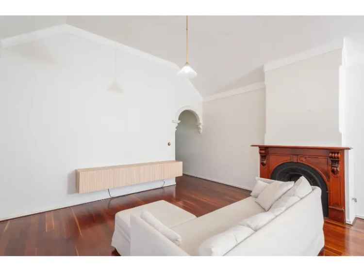 Mount Lawley 2 Bed 2 Bath Apartment - Modern & Spacious