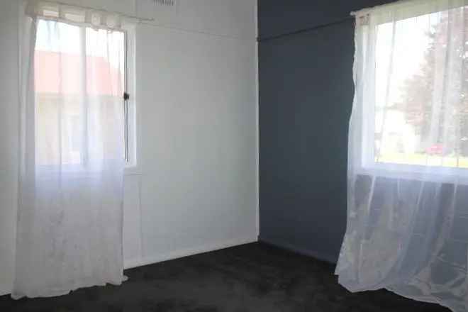 House For Rent in Bathurst, New South Wales