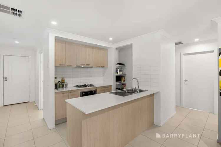 Modern 4-Bedroom Home Near Mernda