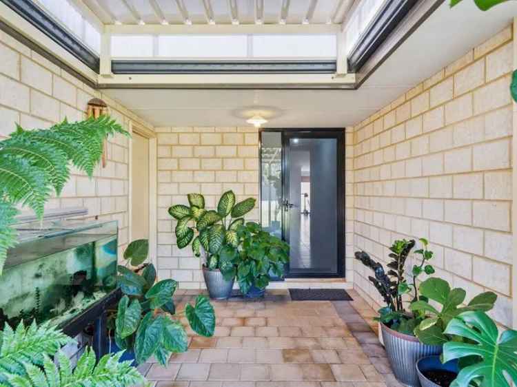 House For Sale in City of Mandurah, Western Australia