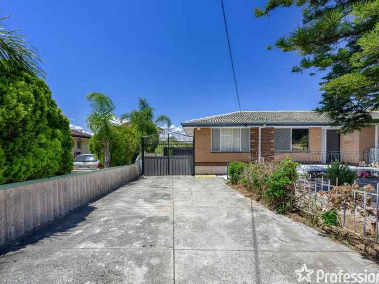 House For Sale in City of Kwinana, Western Australia