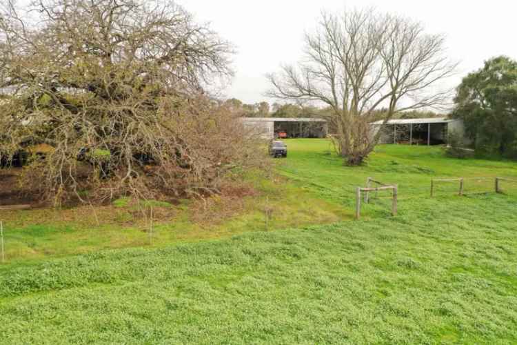 Rural For Sale in Melbourne, Victoria