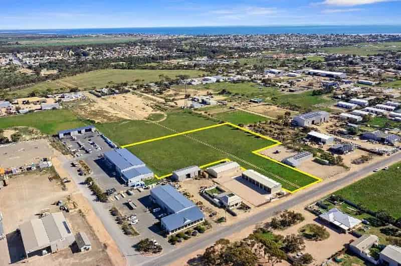 Buy Industrial Land 1.55 Hectares with Frontage in Muddy Lane