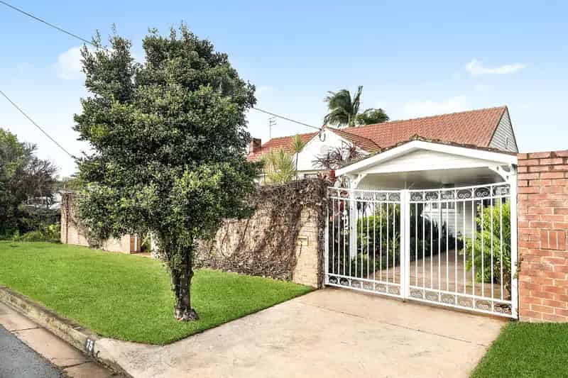 Real Estate For Sale - 75 Freyberg Street - New Lambton , NSW