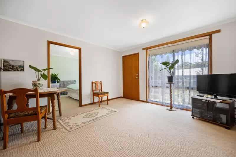 AFFORDABLE LIVING CLOSE TO TOWN