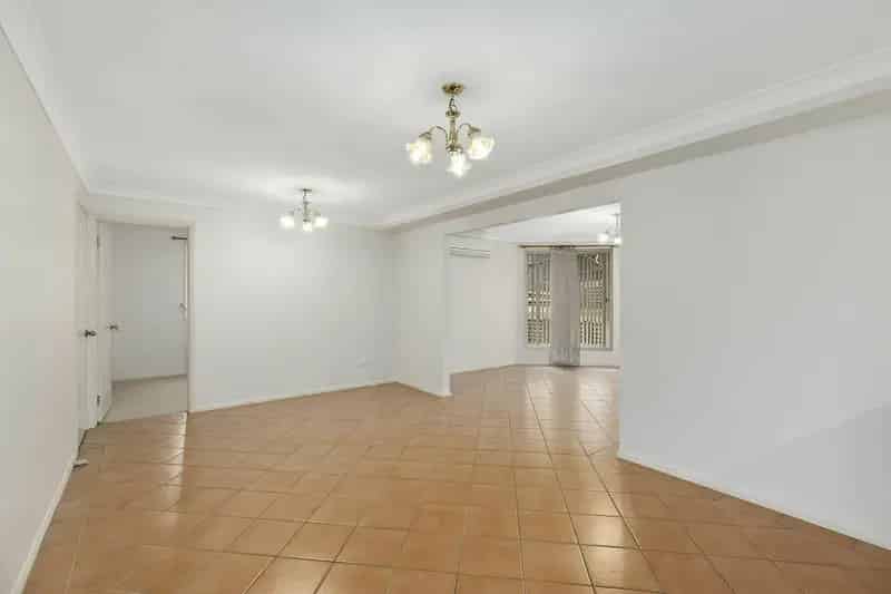Rent Spacious Family Home in Glenning Valley with Alfresco Area