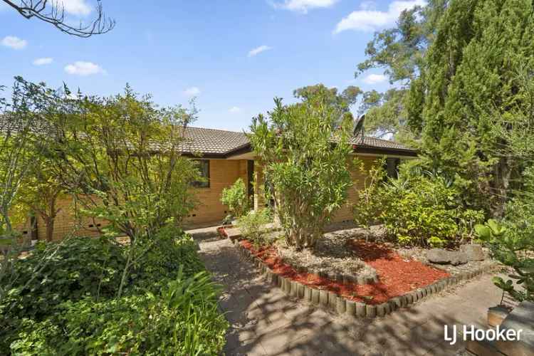 House For Sale in District of Belconnen, Australian Capital Territory