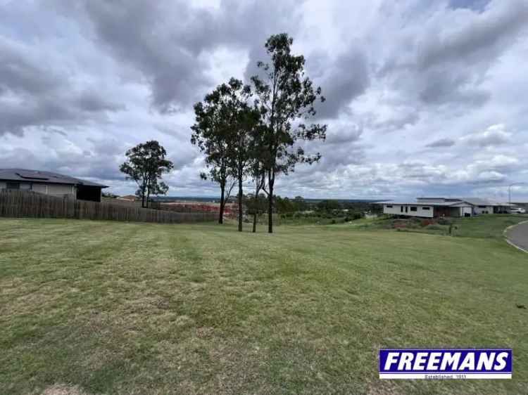 Buy land in Kingaroy with stunning views and full amenities