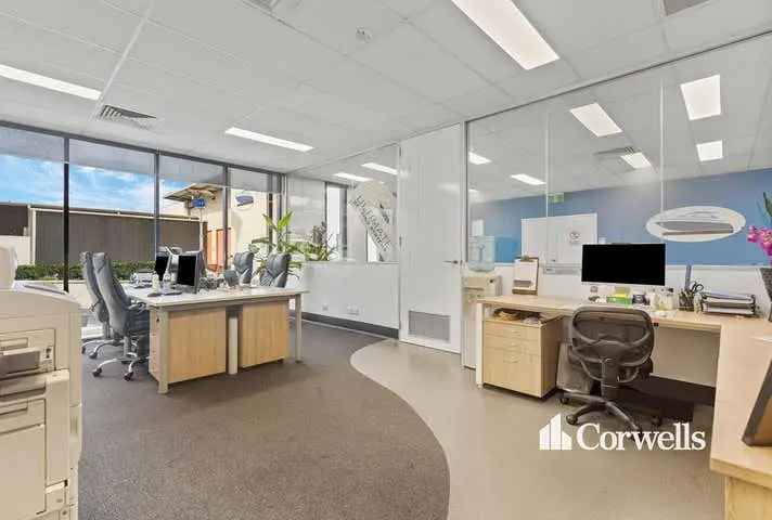 1022sqm Warehouse Showroom Office For Lease Arundel