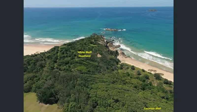 Buy rural property in Sapphire Beach with ocean views and development potential