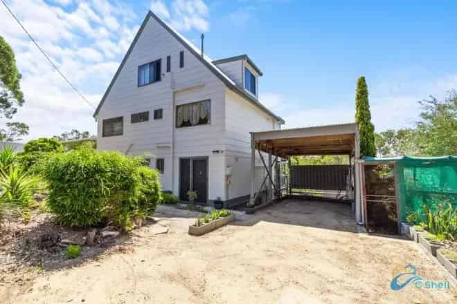 House For Sale , 21, Bernadette Avenue, Shire of Wellington, Victoria