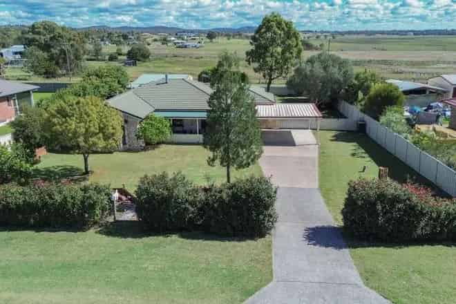 House For Sale , 48, Doncaster Drive, Southern Downs Regional, Queensland