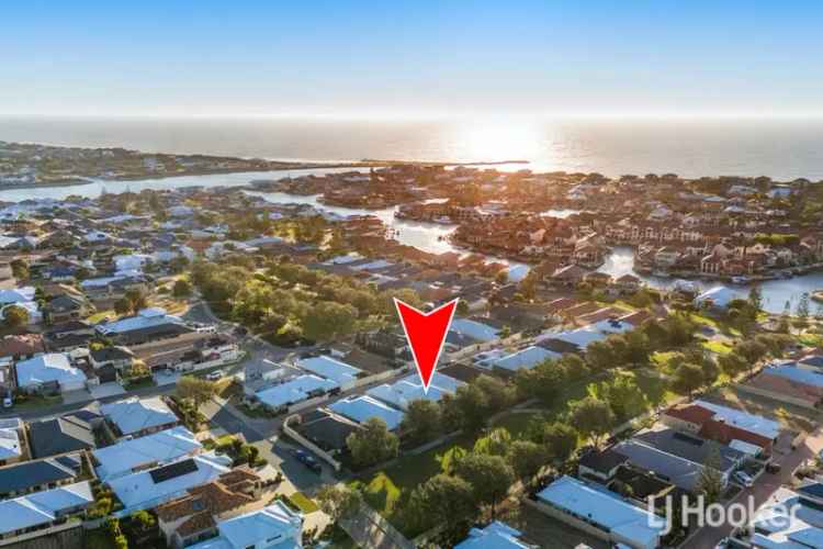 House For Sale in Mandurah, Western Australia