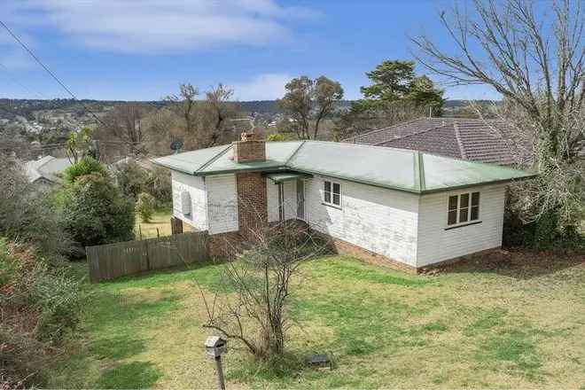 House For Sale in Armidale, New South Wales