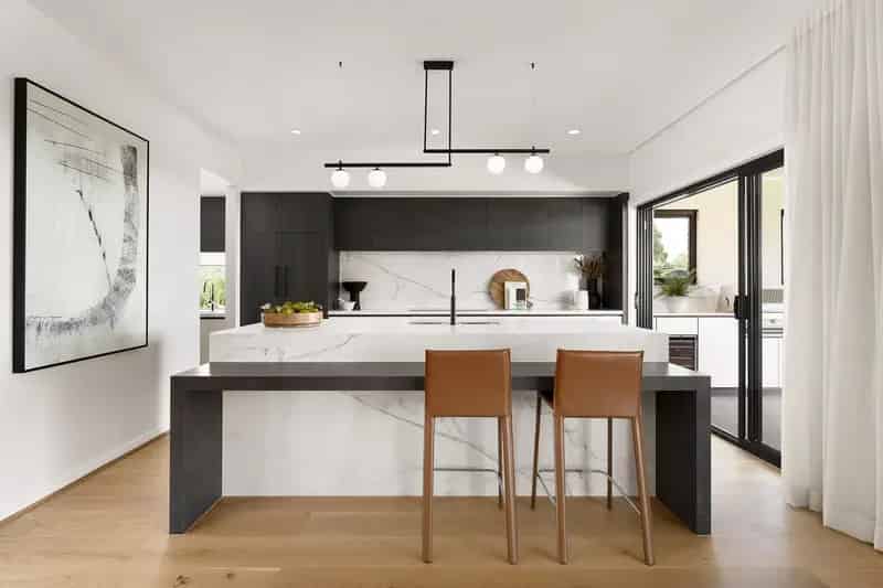 REGISTERED FLAT LAND 12KM FROM BRISBANE CBD - BUILD NOW!