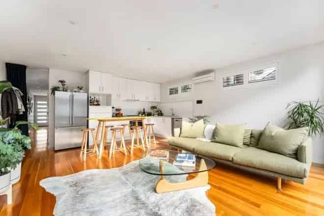 House For Rent , 2, Little Lyell Street, Melbourne, Victoria